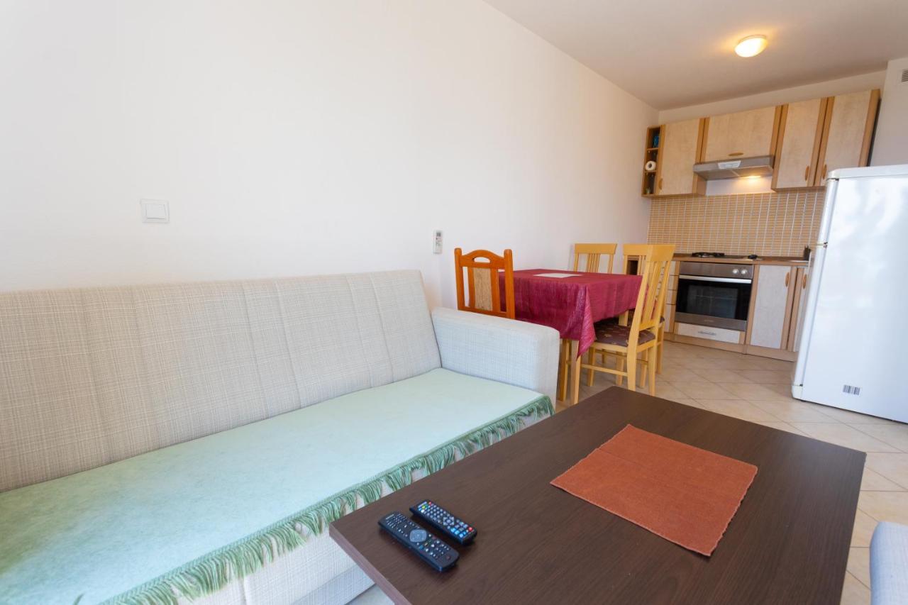 Apartments Melissa Сумартін Екстер'єр фото