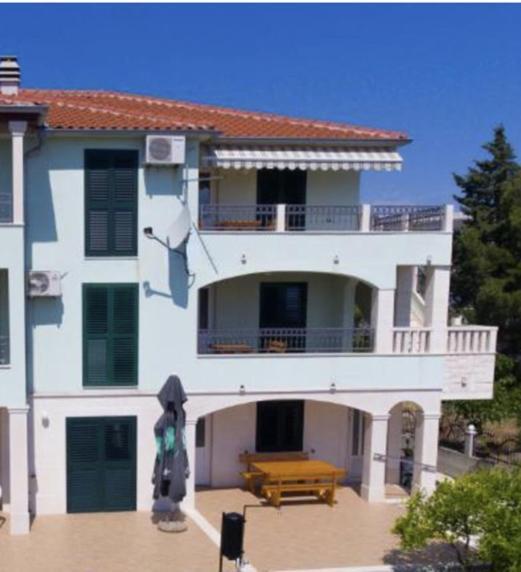Apartments Melissa Сумартін Екстер'єр фото